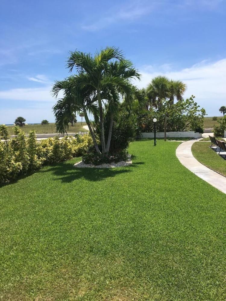 Beachside Resort Motel St. Pete Beach Luaran gambar