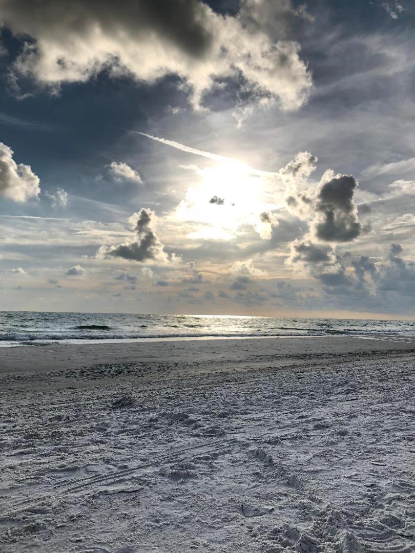 Beachside Resort Motel St. Pete Beach Luaran gambar
